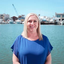 Lisa Veloz, Property Manager